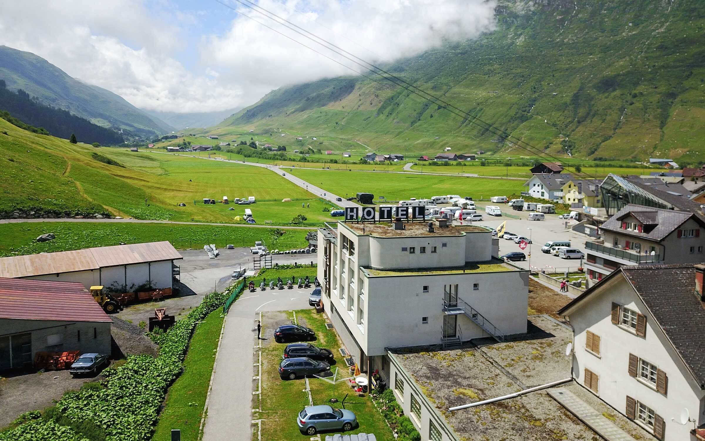 <p>Active-Lifestyle-Hotel</p>