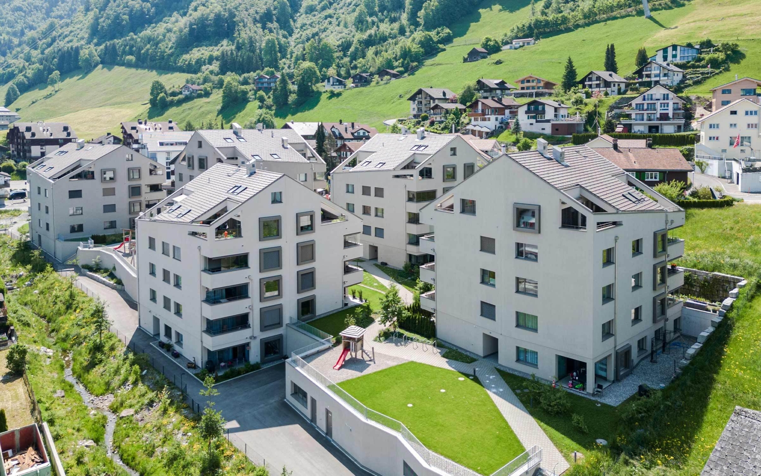 Bergrausch emmetten quer f r asset management ag 09