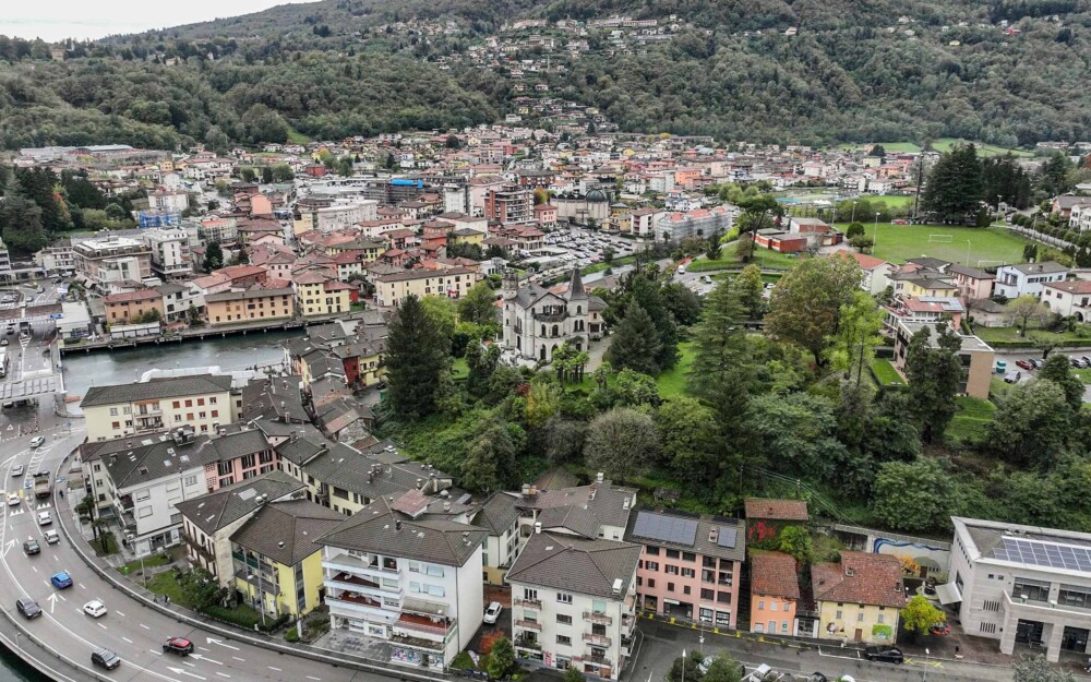 Castello de stoppani ponte tresa quer f r asset management ag 01